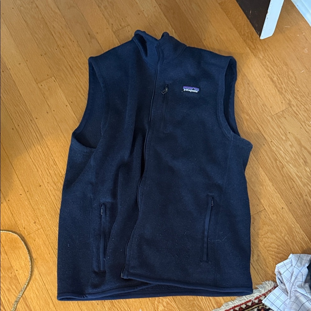 Patagonia Men's Dark Blue Zip-Up Fleece Vest